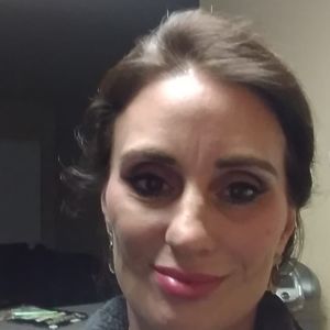 Meet your Posher, Frances